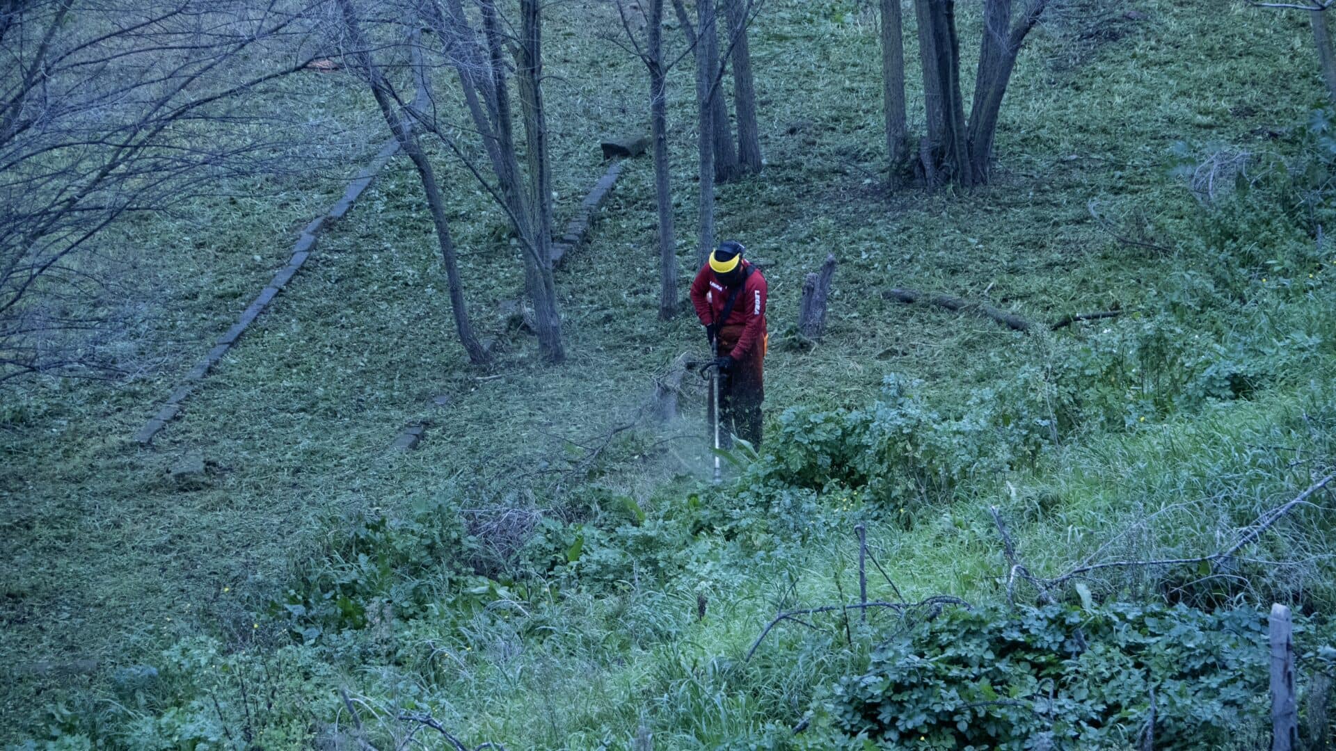 Sassari operai al lavoro nella valle del Rosello